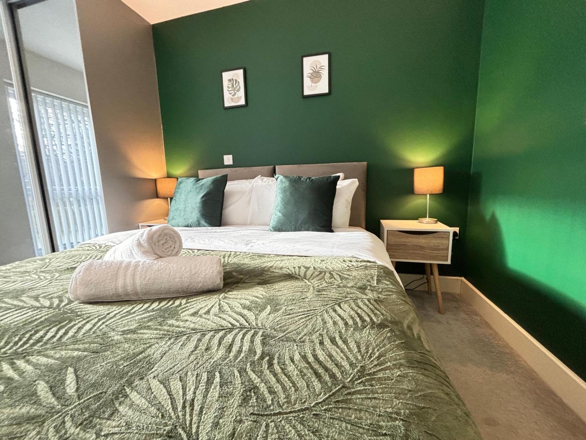 Appartamento Luxury Canal-side Apartment, Hemel Hempstead, Free Parking, Perfect For Contractors *
